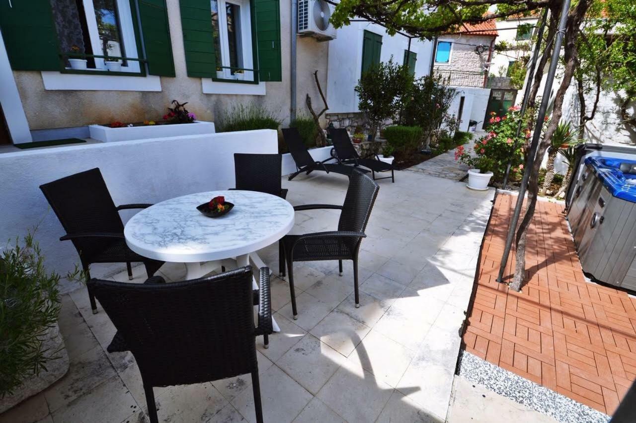 Apartman Martina Betina  Exterior foto